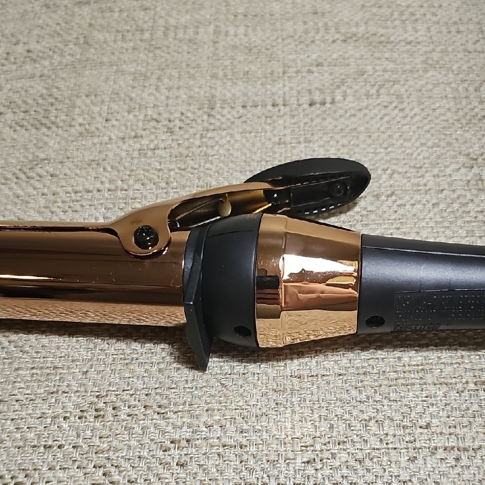 NEW Rose Gold Titanium 1-Inch Curling Iron CONAIR - Picture 12 of 13